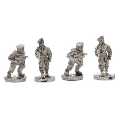 M-SM16 20mm Modern Russian Paratrooper BMD Crew on Foot
