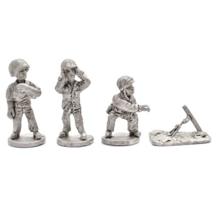 W-AM17 WWII American Marine 60mm M2 Mortar & 3 Crew Firing