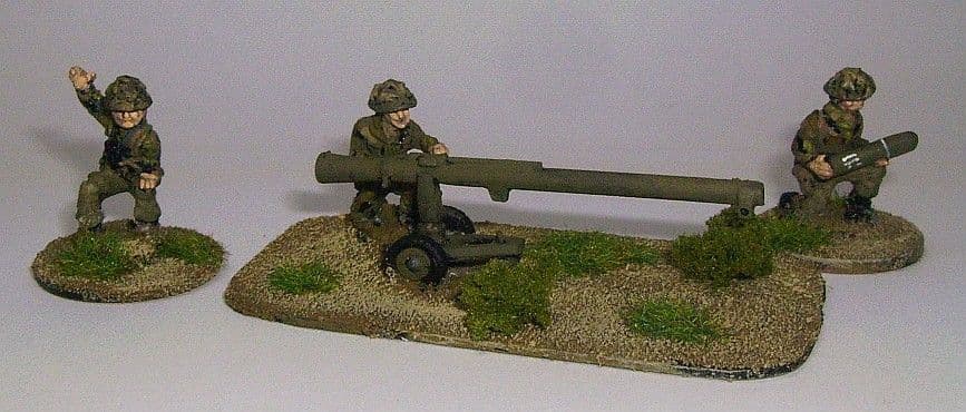 P-B15 20mm British L6 Wombat & 3 Crew (1964-1990) Painted
