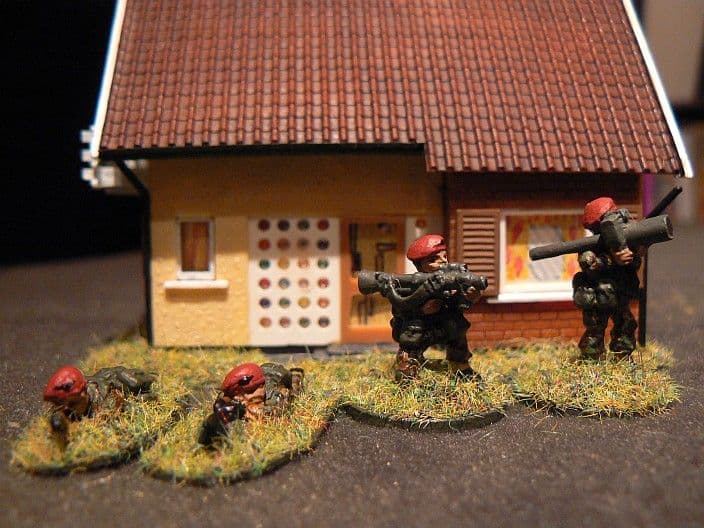 P-B7 20mm Royal Marines with Heavy Weapons Old