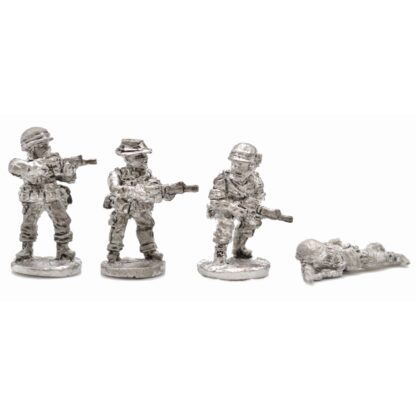 V-US2 20mm US Army Infantry with M16 with Steel Helmets