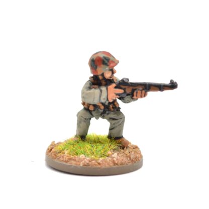 W-AM9 20mm WWII American Marine with M1 Garand Firing 18
