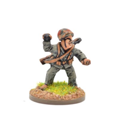 W-AM9 20mm WWII American Marine with M1 Garand Firing 30
