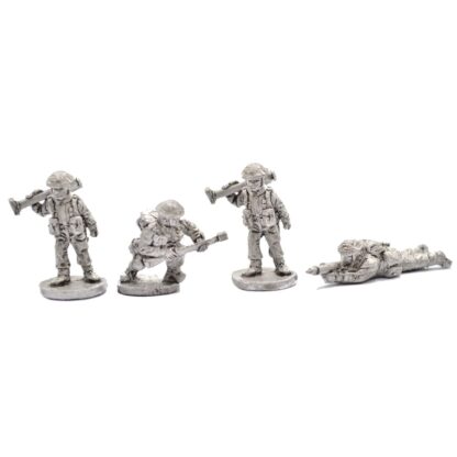 W-B6 20mm WWII British Infantry with PIATs & Rifle Grenades