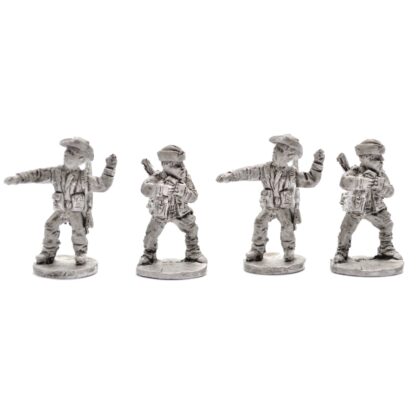 W-BE5 20mm WWII British Chindits with Grenades