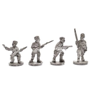 W-G6 20mm WWII German Infantry with Rifles & SMG in Side Cap