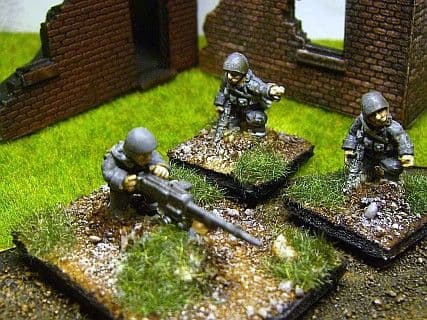 W-IT4 20mm WWII Italian HMG & 3 Crew Old