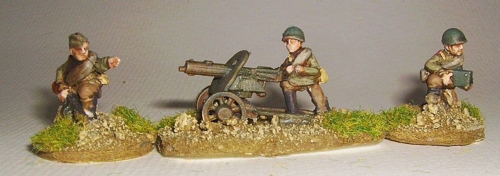 W-RA17 20mm WWII Soviet Maxim HMG & 3 Crew Old