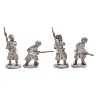 W-RA3 20mm WWII Soviet Riflemen in Greatcoats