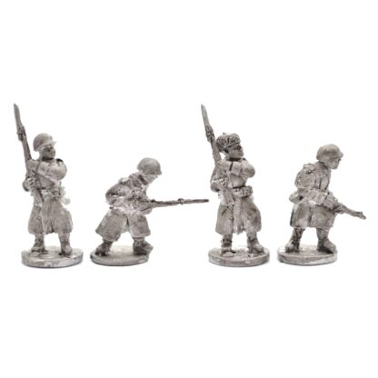 W-RA3 20mm WWII Soviet Riflemen in Greatcoats