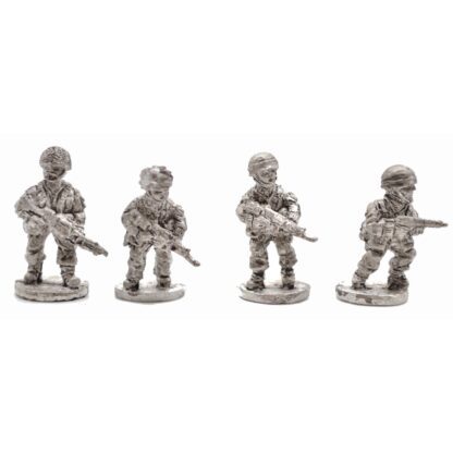P-B9 20mm British Paratroopers Advancing