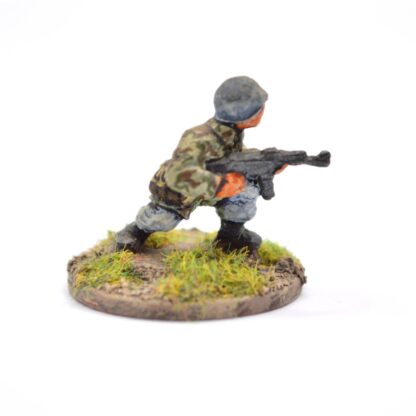 W-GP5 20mm WWII German Paras with Sturmgewehr 44 11