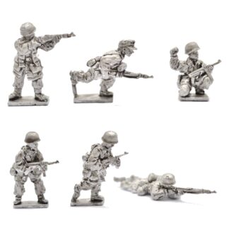 DDF1 20mm WWII German Paras with Rifles & MP40s Washed